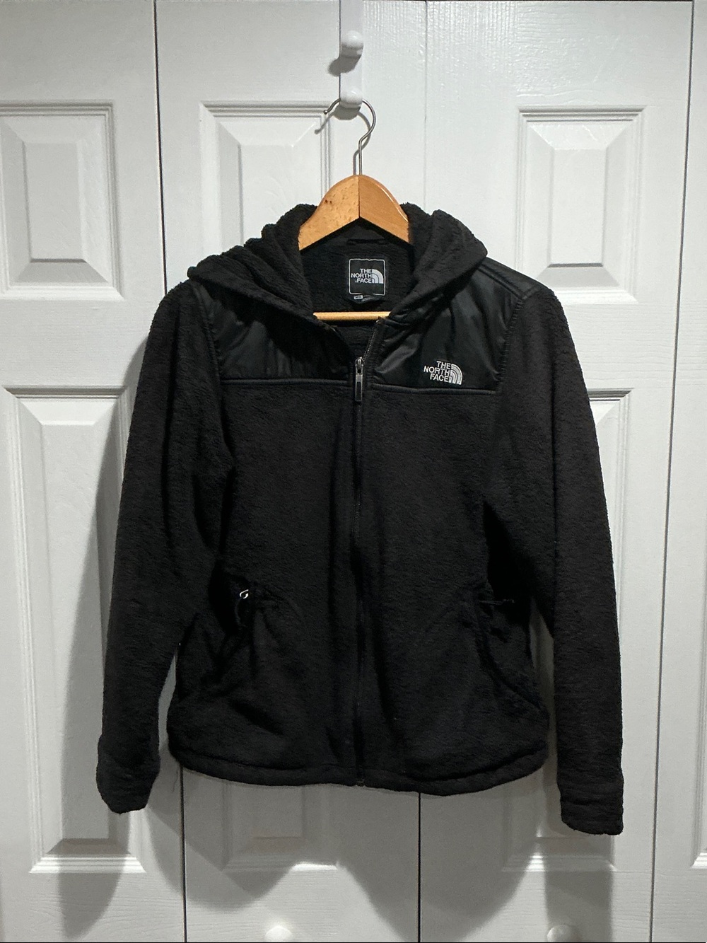 The North Face Women's Black Hooded Fleece Jacket